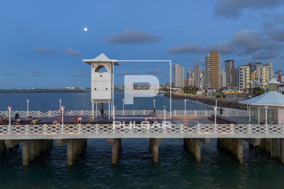 Vista de drone da Ponte dos Ingleses ou Ponte Metálica - Praia de Iracema