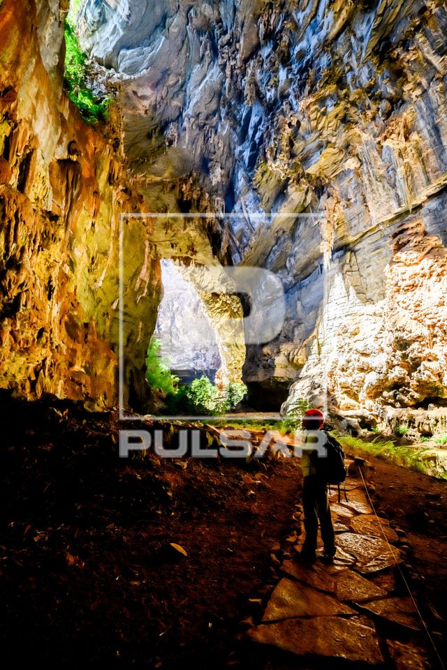 Gruta do Janelão - Parque Nacional Cavernas do Peruaçu - transição dos biomas caatinga e cerrado - Mosaico