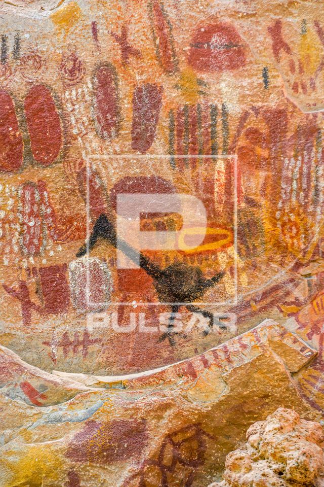 Pinturas rupestres na Lapa dos Desenhos - Parque Nacional Cavernas do Peruaçu - Mosaico Sertão Veredas-Perua