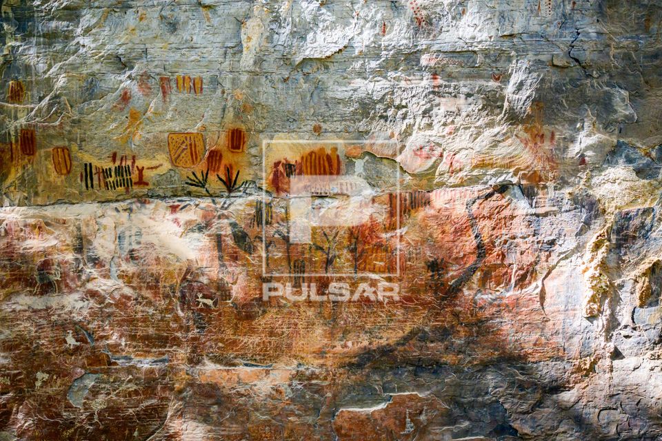 Pinturas rupestres na Lapa dos Desenhos - Parque Nacional Cavernas do Peruaçu - Mosaico Sertão Veredas-Perua