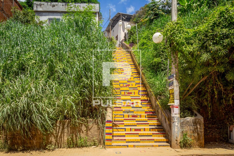 Escadaria na Rua do Divino de acesso ao bairro São João