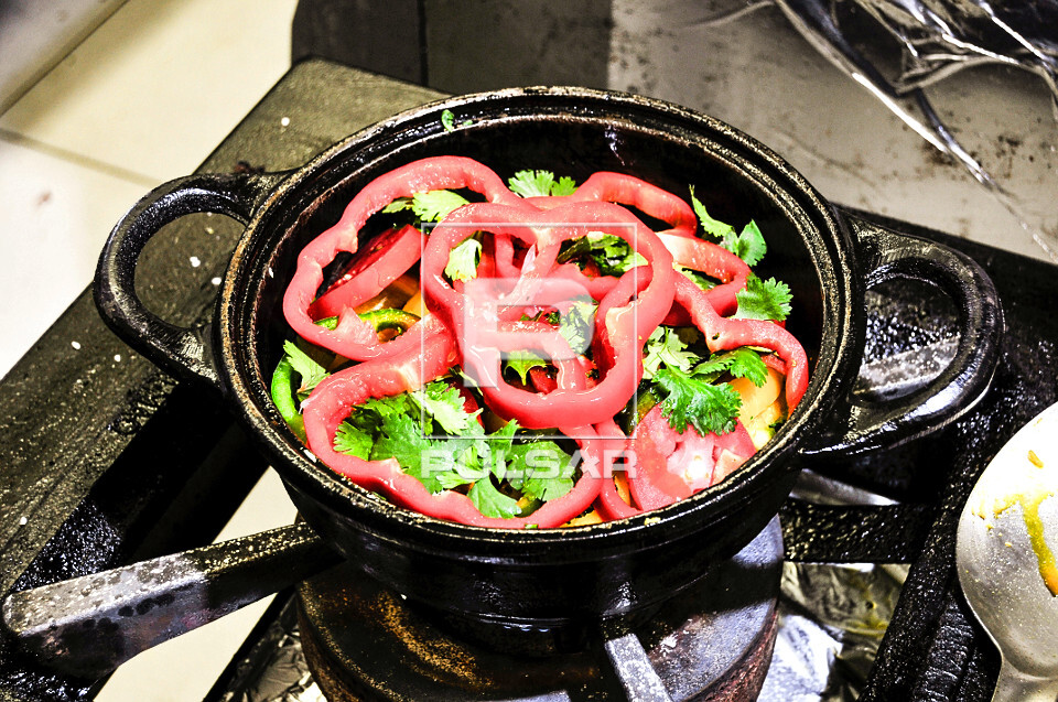 Preparo de moqueca de peixe