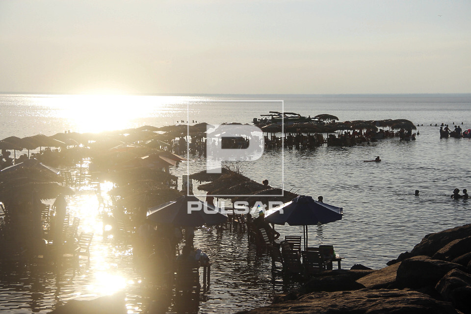 Barracas da Praia Ponta de Pedras no Rio Tapajós - Alter do Chão - 