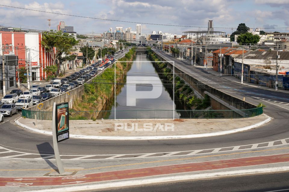 Rio Tamanduateí e Avenidas do Estado e Tiradentes