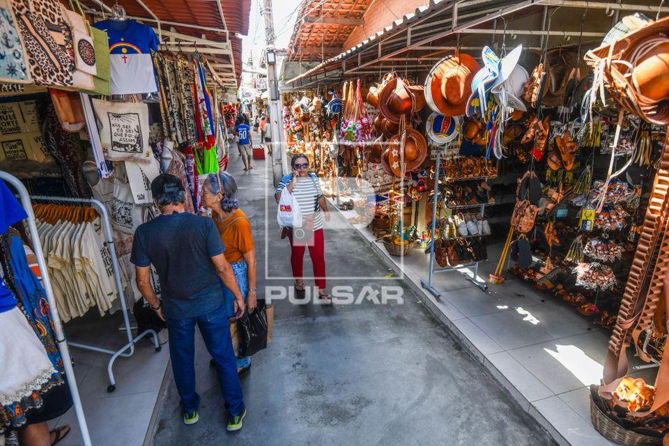 Feira de Caruaru Compositor Onildo Almeida - centro de comércio e cultura popular