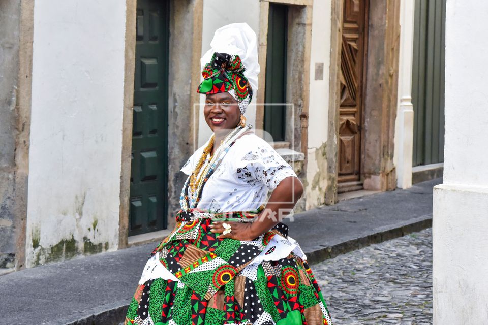 Baiana do receptivo no Pelourinho - centro histórico