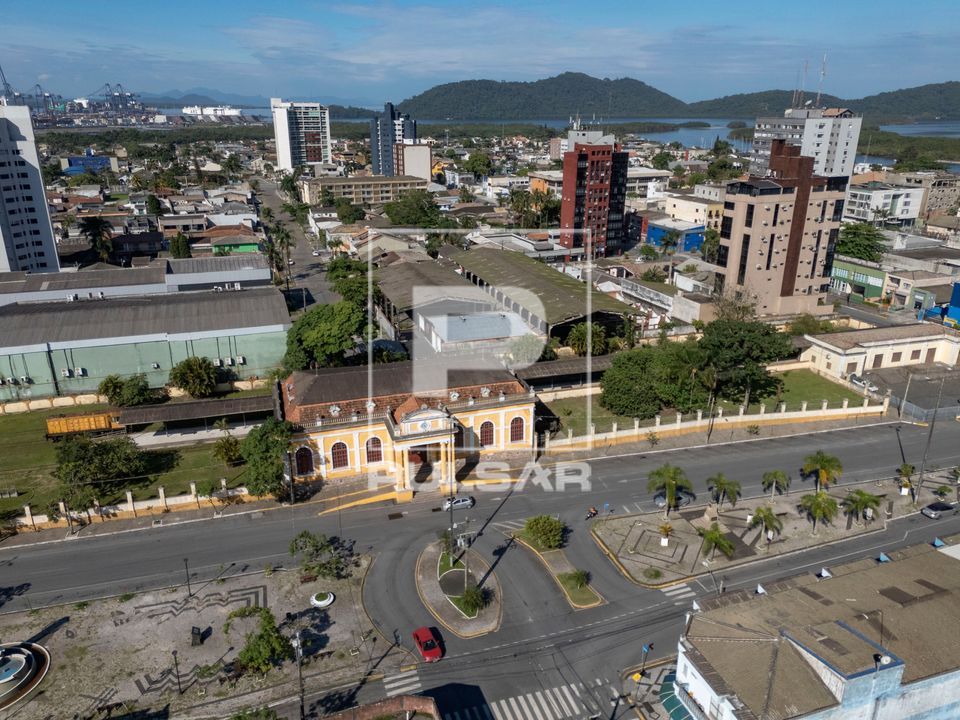 Vista de drone da antiga Estação Ferroviária Dom Pedro II - avenida Arthur de Abreu - praça Almirante Tama