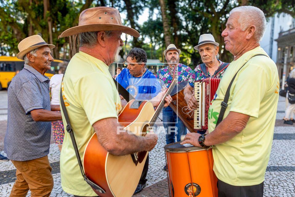 Apresentação do Terno de Reis - tradição cultural e religiosa de origem açoriana celebrando o Dia de Reis