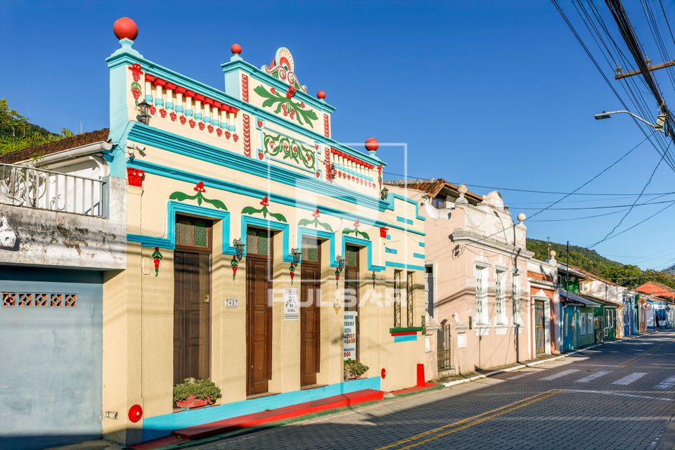 Casario colonial no Ribeirão da Ilha - centro histórico
