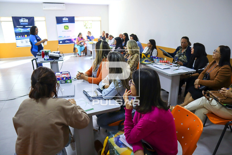 Formação de professores da rede pública de ensino sobre Mediação de Leitura , Educação Financeira e Amb