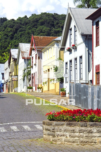 Casas com arquitetura típica italiana  - 