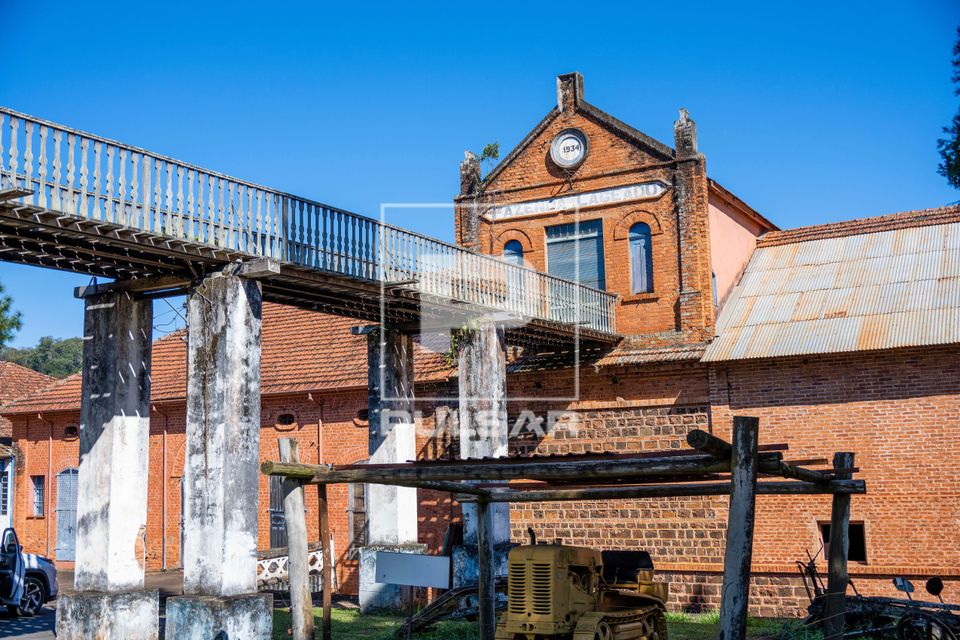 Faculdade de Ciências Agronômicas instalada na Fazenda Experimental Lageado integrada ao campus da UNESP