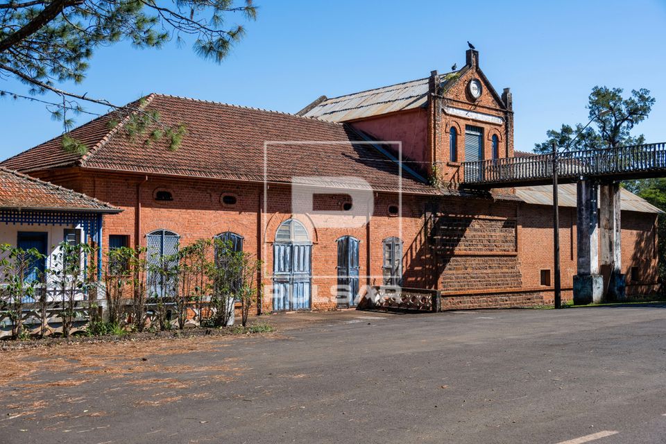 Faculdade de Ciências Agronômicas instalada na Fazenda Experimental Lageado integrada ao campus da UNESP