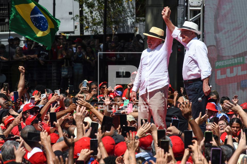 Eleições 2026 - Luiz Inácio Lula da Silva e Geraldo Alckimim durante comício à releição - praça Dom Jo
