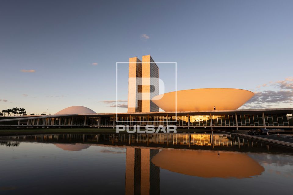 Palácio do Congresso Nacional - sistema bicameral - Senado Federal e Câmara dos Deputados - projeto Oscar Ni