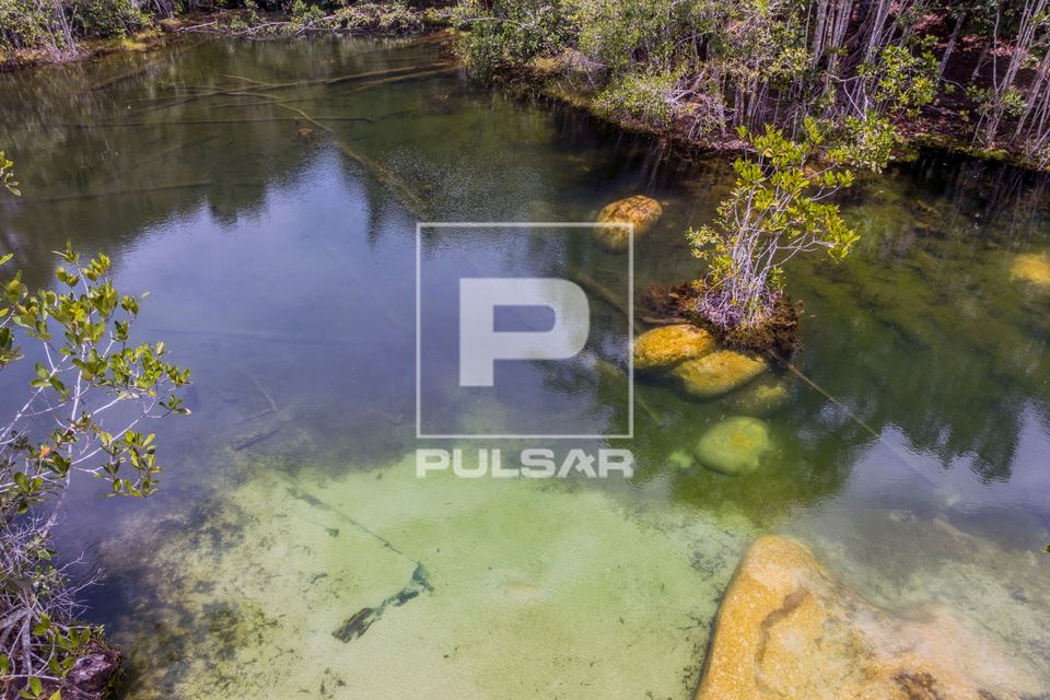 Vista de drone da Lagoa Cristalina