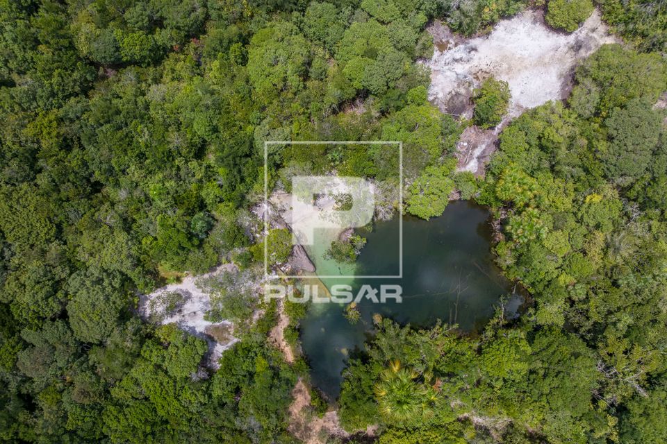 Vista de drone da Lagoa Cristalina