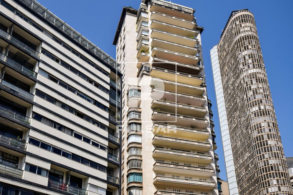 Edifício Esther - projeto modernista de Álvaro Vital Brazil e Adhemar Marinho - Edifício São Thomaz e Edif