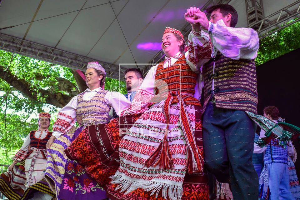 Apresentação de música de grupo folclórico lituano Rambynas durante a 29ª Festa do Imigrante no Museu-Mem