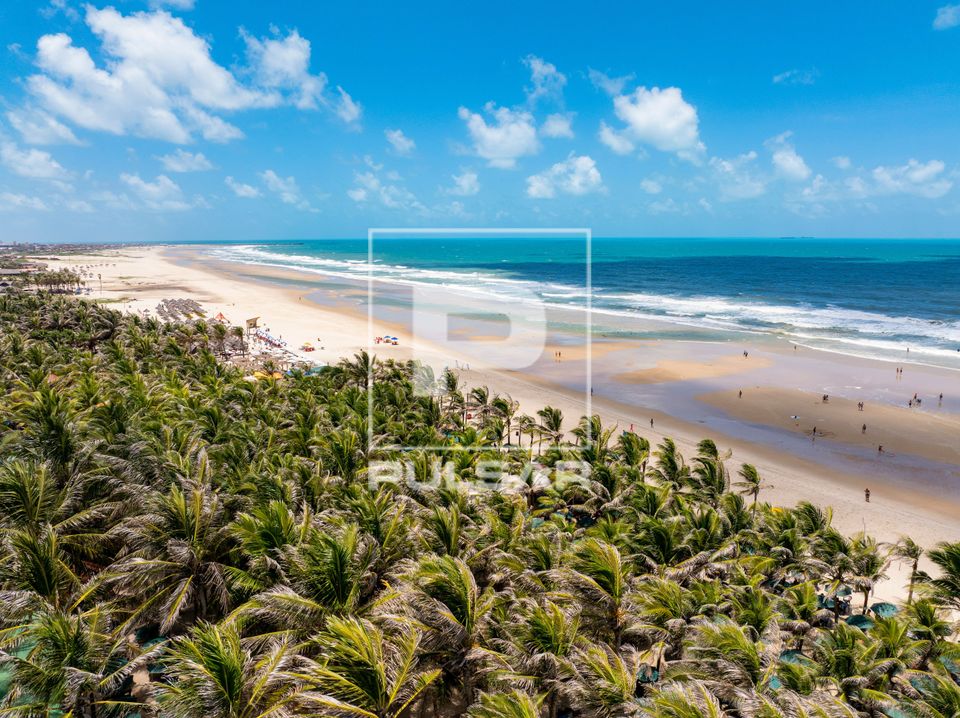 Vista de drone da Praia do Futuro 