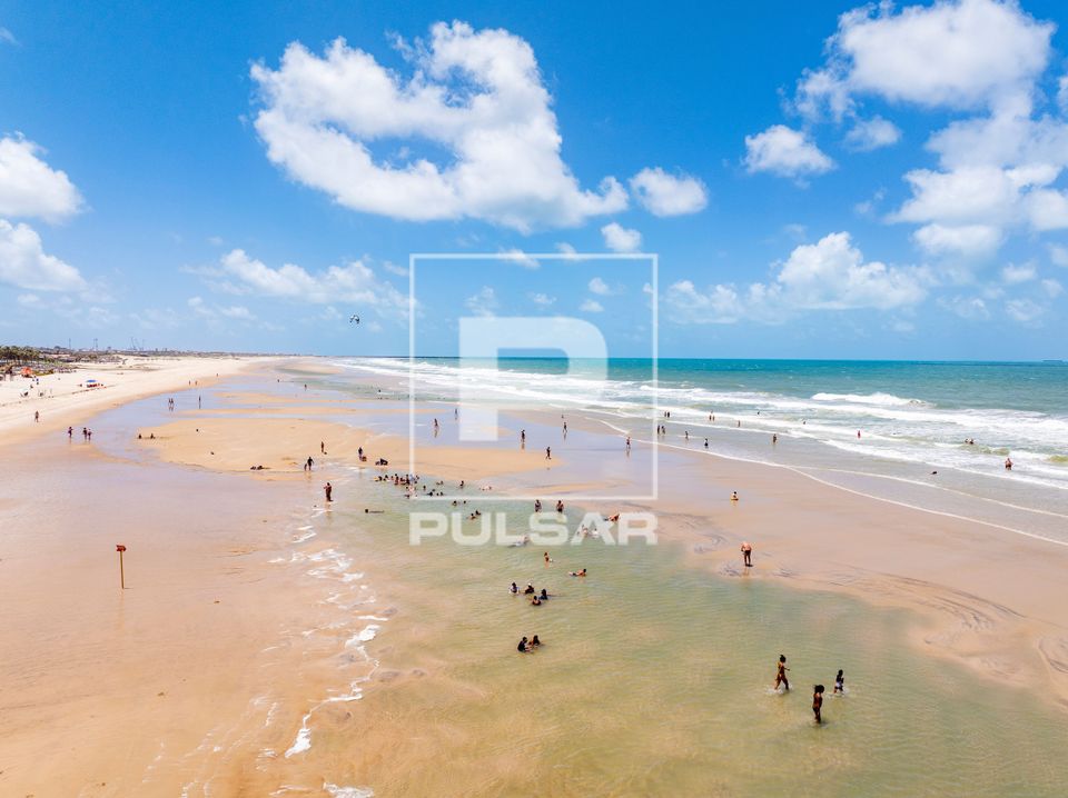 Vista de drone da Praia do Futuro 