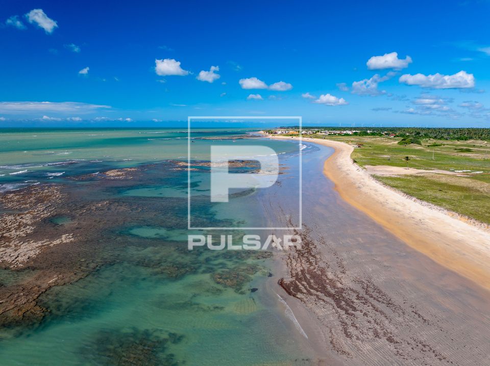 Vista de drone da Praia de Monte Alegre - Polo Costa das Dunas