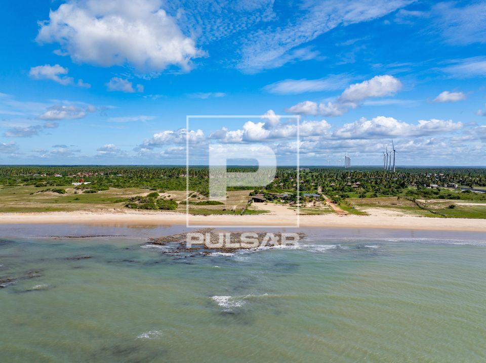 Vista de drone da Praia de Monte Alegre - Polo Costa das Dunas