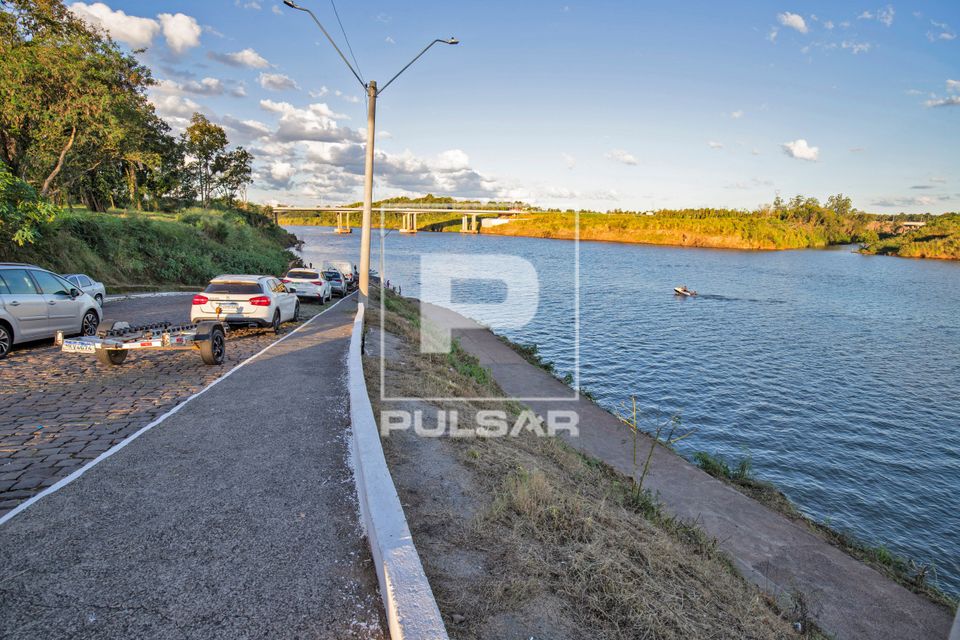 Porto dos Bruder no Rio Taquari - local utilizado pelas embarcações para navegação e recreação