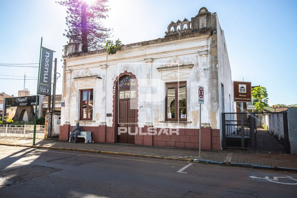 Museu Getúlio Vargas instalado na antiga residência onde viveu o ex-presidente - centro da cidade