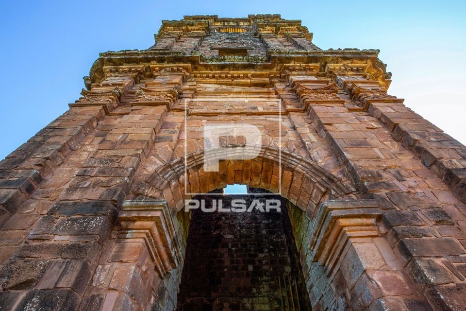 Ruínas da Igreja de São Miguel Arcanjo - Sítio Arqueológico - Parque Histórico Nacional das Missões - re