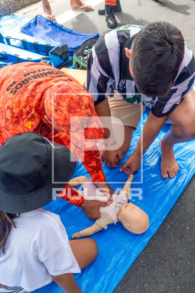 Manequim de treinamento e orientações de primeiros socorros oferecido pelo Corpo de Bombeiros