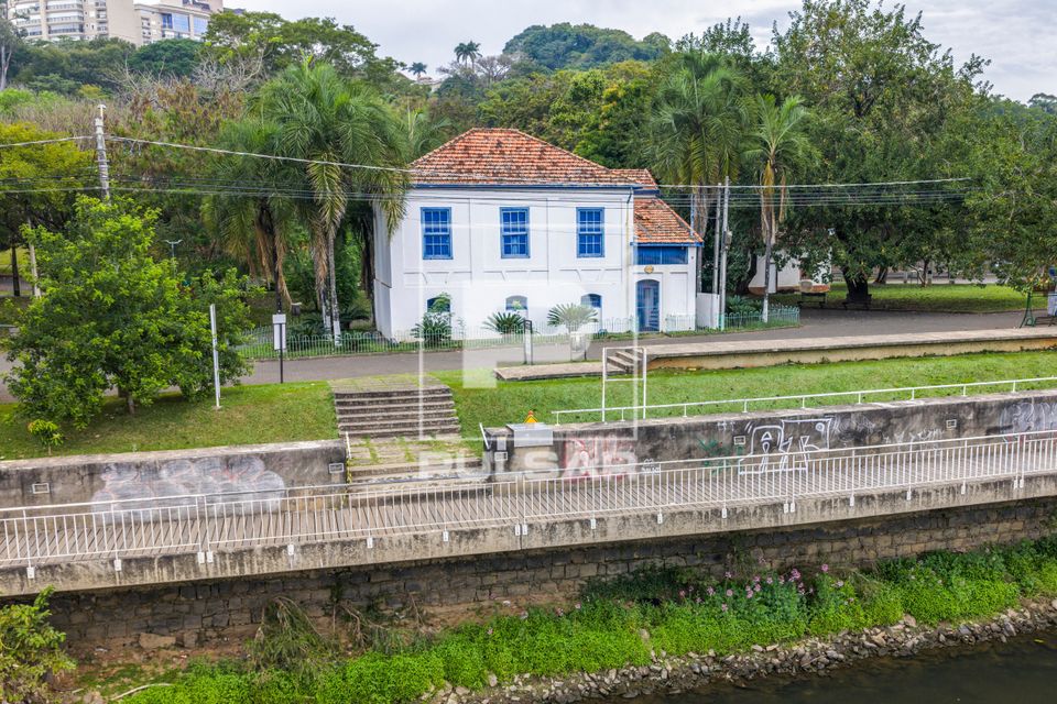 Casarão do Turismo Paulo Fioravante Sampaio no Parque João Herrmann Neto ou Parque da Rua do Porto - região