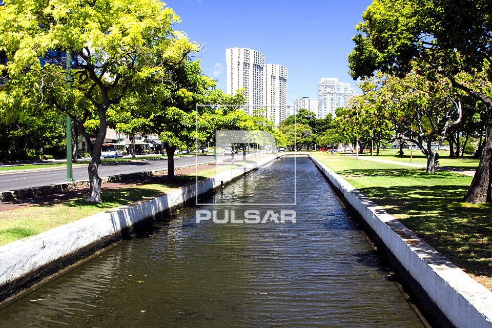 Canal da praia Ala Moana - ilha de Oahu - Havaí