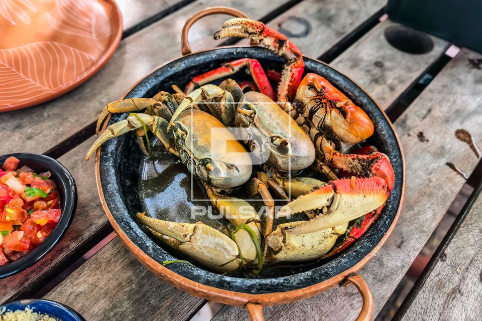 Guaiamum e caranguejo servido em restaurante