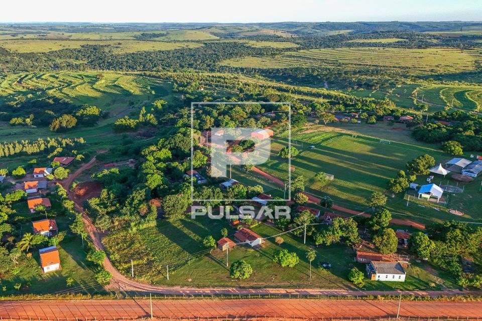 Vista de drone da aldeia Ekeruá da etnia Terena - TI-Terra Indígena Araribá 
