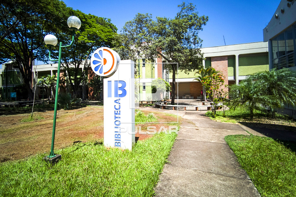 Biblioteca do IB Instituto de Biologia no campus da UNICAMP Universidade Estadual de Campinas - 
