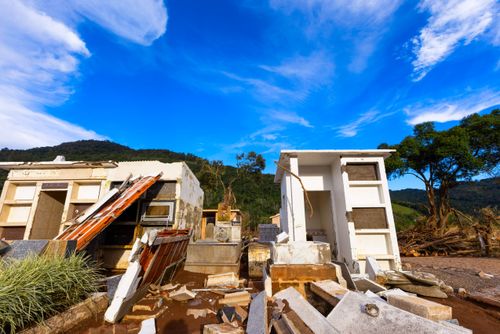 Destruição no cemitério da cidade causado pelas enchente no Vale do Taquari