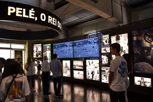 Instalação Pelé - área dedicada em homenagem ao maior jogador de futebol de todos os tempos Edson Arantes 