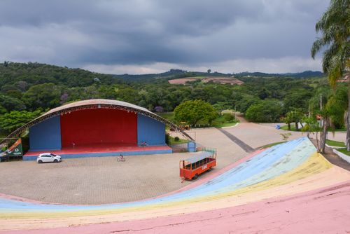 Teatro no Parque Ecológico Municipal Collemar de Miranda Botto