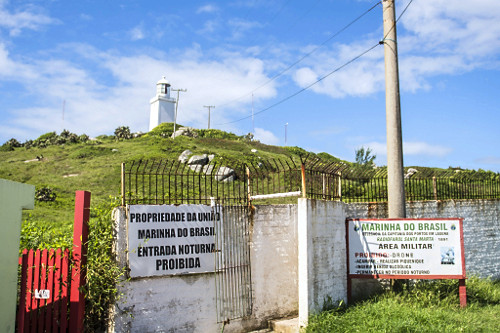 Entrada do Farol de Santa Marta - inaugurado em 1891 - Cabo de Santa Marta - Rota das Baleias