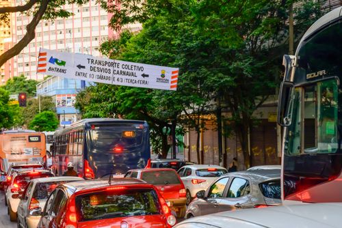 Congestionamento na Avenida Bias Fortes