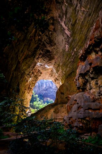 Gruta do Janelão - Parque Nacional Cavernas do Peruaçu - transição dos biomas caatinga e cerrado - Mosaico