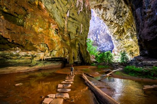 Gruta do Janelão - Parque Nacional Cavernas do Peruaçu - transição dos biomas caatinga e cerrado - Mosaico