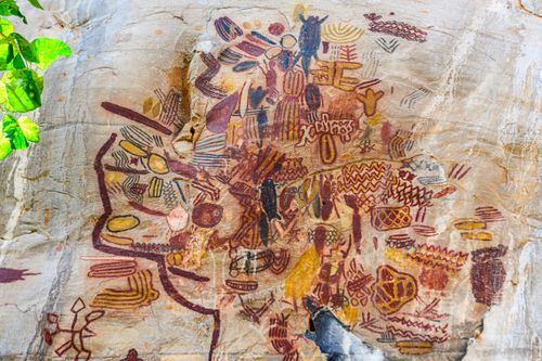Pinturas rupestres na Lapa dos Desenhos - Parque Nacional Cavernas do Peruaçu - Mosaico Sertão Veredas-Perua