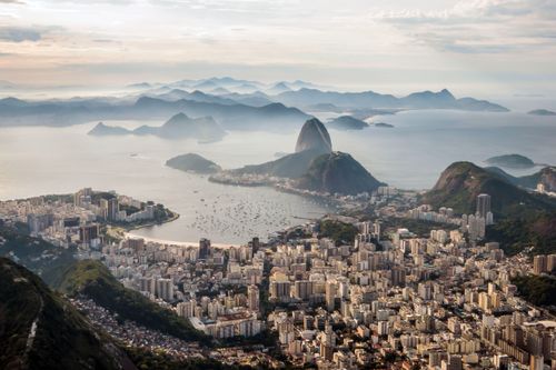 Vista do bairros do Flamengo e Botafogo com Enseada e Complexo do Pão de Açúcar ao fundo Niterói - Baía d