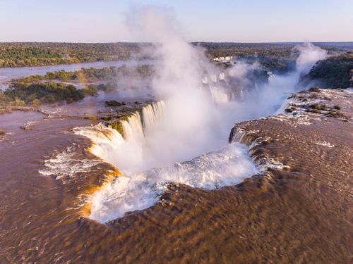 Vista de drone da Garganta do Diabo - Cataratas do Iguaçu - Parque Nacional do Iguaçu