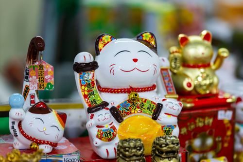 Maneki-neko - gato da sorte japonês