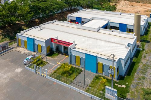 Vista de drone do CMEI Centro Municipal de Educação Infantil Sonja Margarida Matelo