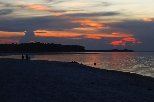 Entardecer na Praia Ponta de Pedras - Rio Tapajós - Alter do Chão - 