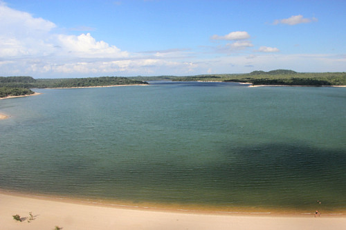 Vista de cima de praia fluvial no Rio Tapajós - Alter do Chão - 